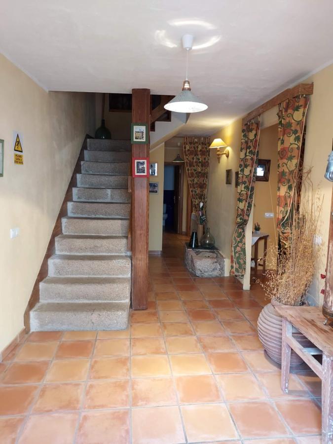 Casa Rural El Callejo Hinojosa de Duero ภายนอก รูปภาพ