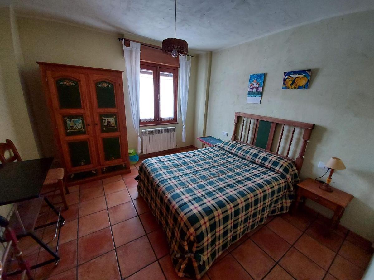 Casa Rural El Callejo Hinojosa de Duero ภายนอก รูปภาพ